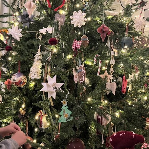 Christmas tree artificial like new, 2.10 m height, NEDA