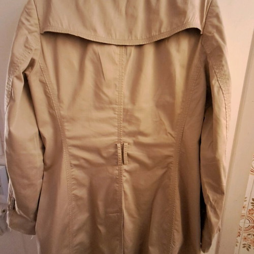 Long trench coat with pockets used, beige