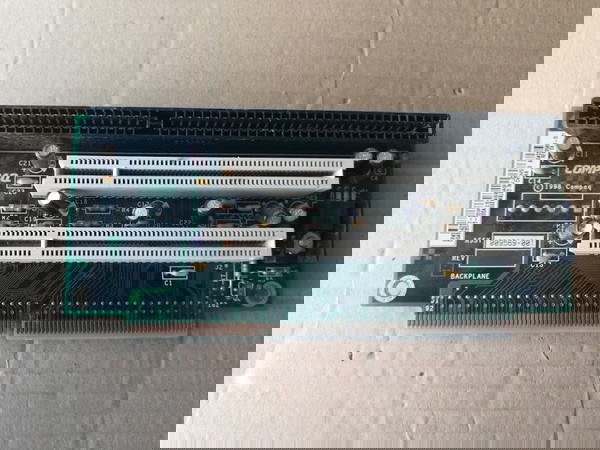 Compaq ISA/PCI Backplane Riser Board