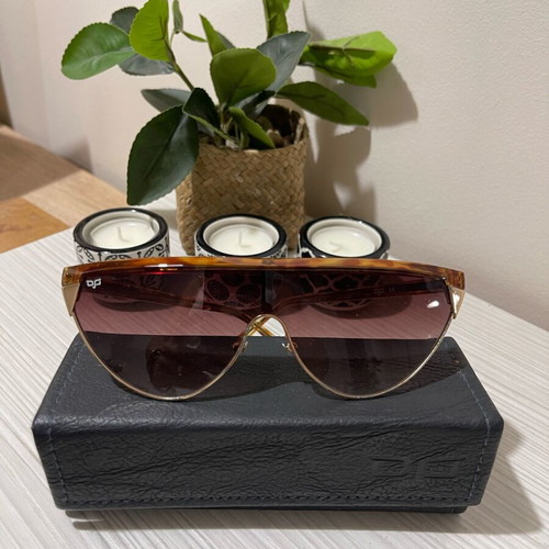 Ojo sunglasses like new, women's