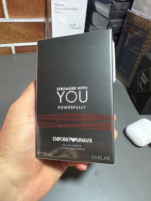 Emporio Armani Stronger With You Powerfully EDP 100ml нов, оригинален