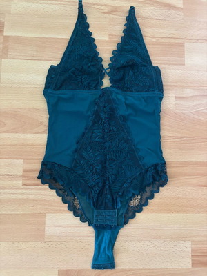 Women's bodysuit like new, size S/M