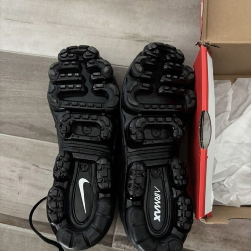 Nike Vapormax Tripple Black sneakers brand new size 43