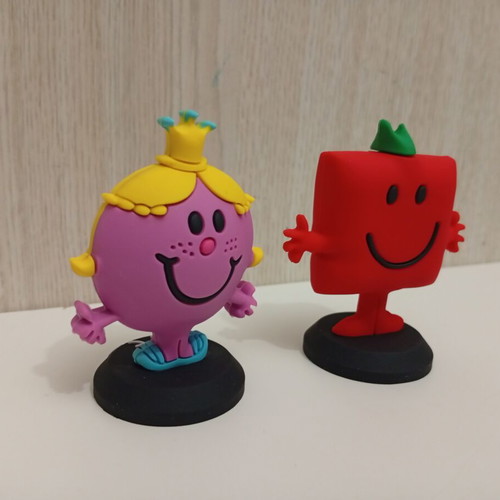 Mr. Strong 2024 & Mrs. Princess 2020 figures set used