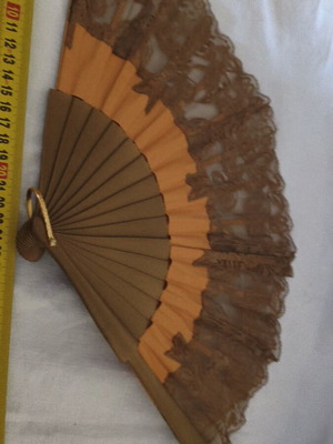Spanish hand fan new with lace and golden finish