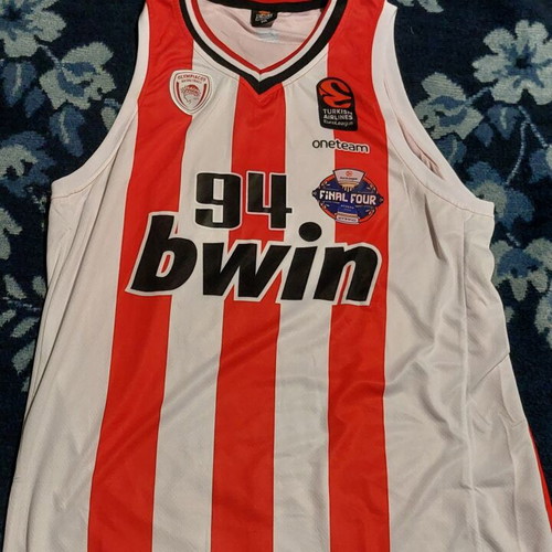 Olympiacos Fournier Final Four 2026 Jersey 2XL like new