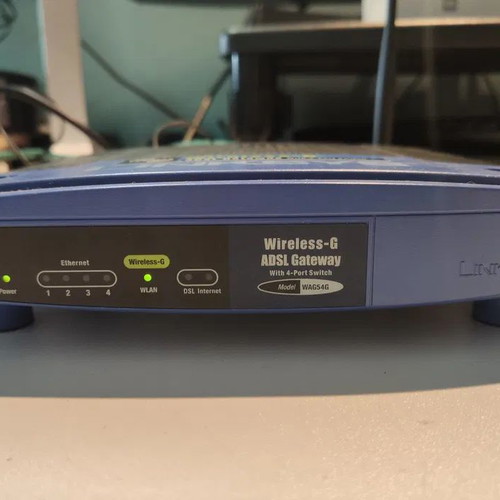 Linksys WAG54G used router in excellent condition