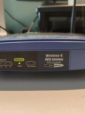 Linksys WAG54G used router in excellent condition