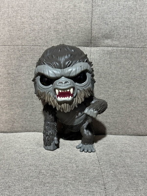Funko POP Godzilla vs Kong large No1016 25 cm used