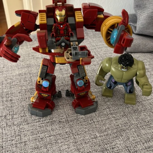 Lego Marvel Epic Battle Hulkbuster vs. Hulk like new