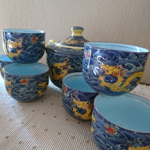 Chinese Porcelain Tea Set like new with Double-Walled Cups