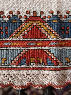 Traditional Macedonian embroidery new, embroidered small towel