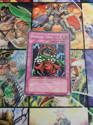Reverse Trap SDJ trading card used, poor condition