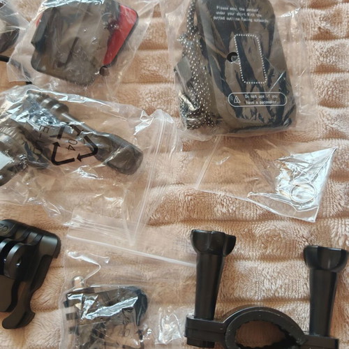 Insta360 GO 3 Accessories Kit new with waterproof case and mounts
