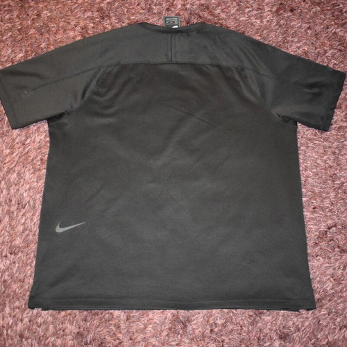 Nike Tech Pack Raglan-Sleeve T-Shirt Men XXL used, black