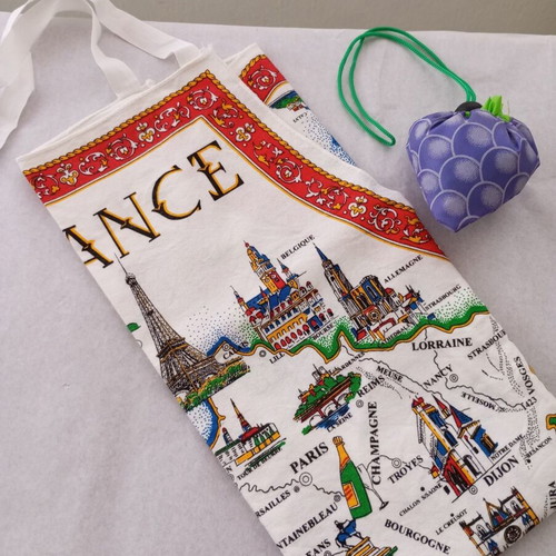Apron France with gift foldable shopping bag, new