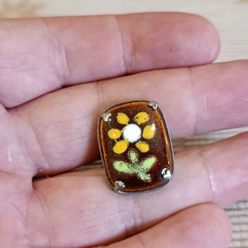 Vintage handmade enamel ring