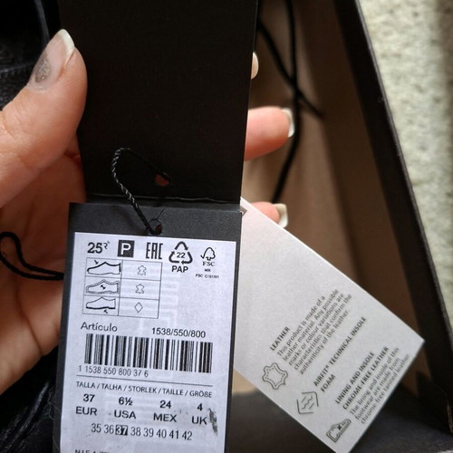 Massimo Dutti leather shoes black like new, size 37
