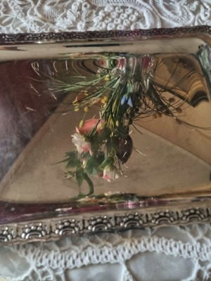 Vintage Silver-Plated Serving Trays set of 2 with embossed designs like new