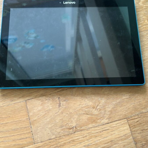 Lenovo tablet for parts like new