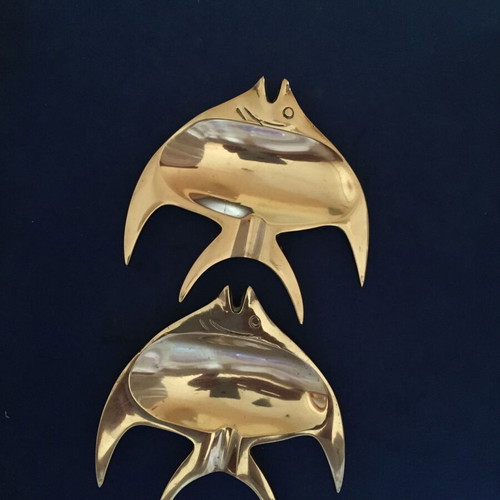 Brass decorative ashtrays used, vintage fish-shaped set