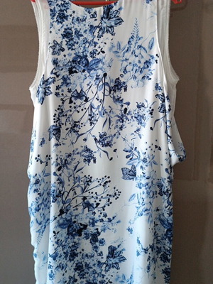 Zara dress used, double fabric with side transparencies, white and blue, size L