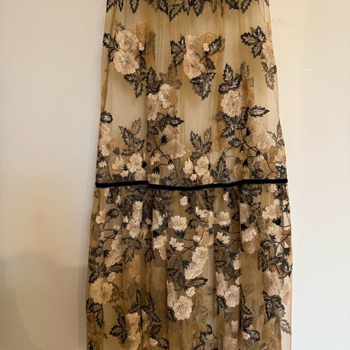 Madame Shou Shou skirt new, tulle with embroidery and sequins, beige