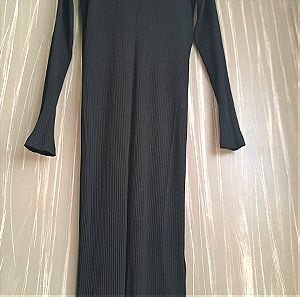 Μαυρο φορεμα ισια γραμμη σε υφανση ριπ
