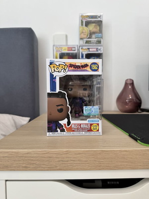 Funko Pop! Spider-Man Across the Spiderverse Miles G. Morales #1562 Limited Edition 9500 pcs GITD