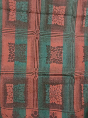 Woven double blanket like new, dimensions 2.80x2.40