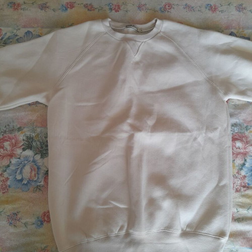 Men's clothes pack like new, medium and large sizes, colorful