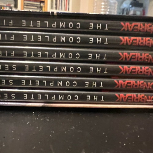 Prison Break boxset seasons 1 and 2, 12 DVDs, like new without Greek subtitles