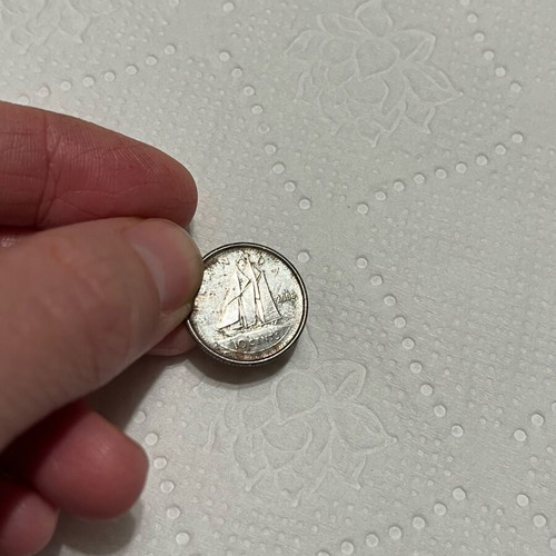 Canada 10 cents coin 2008 like new