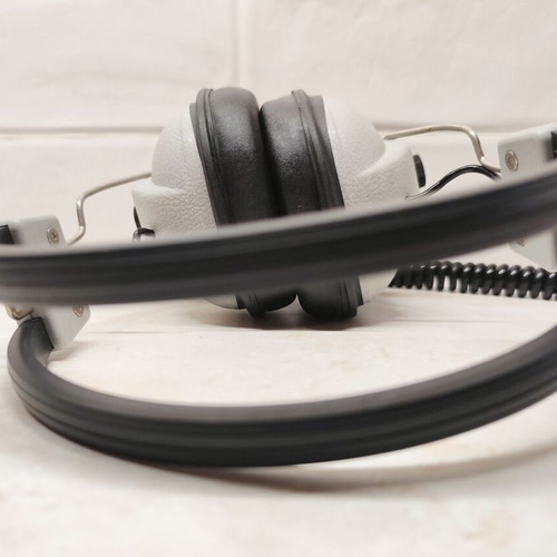 Tatchuen MD-802V vintage dynamic stereo headphones used, wired
