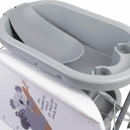 Baby bath and changing table like new with koala design and wheels