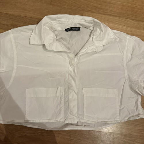 Zara crop top shirt white, size S, like new