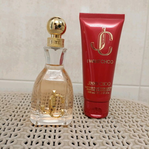 Jimmy Choo women's perfume and body lotion like new