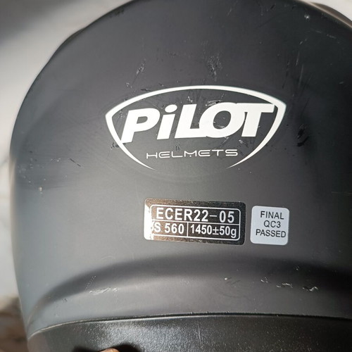 Pilot Helmets motorcycle helmet, matte black, size S