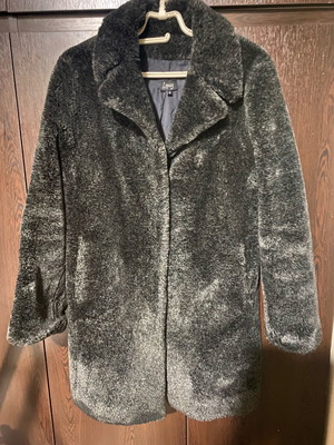 Lipsy black synthetic fur coat like new, size L