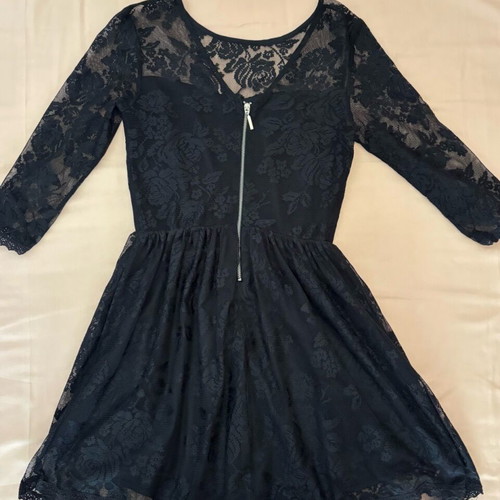 Bershka lace dress black like new, size XS-S