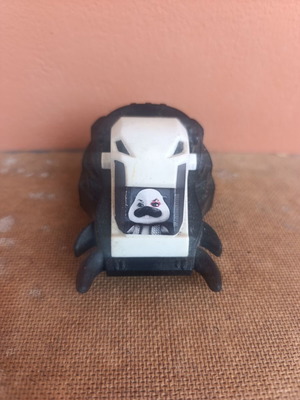 Zhu Zhu Pets Kung Zhu Ninja Warriors Spider Skull Tank used