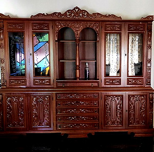 Σκρινιο σκαλιστό από μασιφ ξύλο (270 cm x 213cm x 46cm) 2 κομμάτια