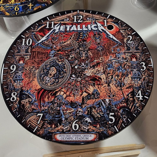 Wall clock with liquid glass, 30 cm diameter, handmade custom