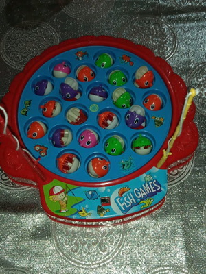 Παιχνίδια εκπαιδευτικά μεταχειρισμένα, λειτουργούν με μπαταρίες ΑΑ