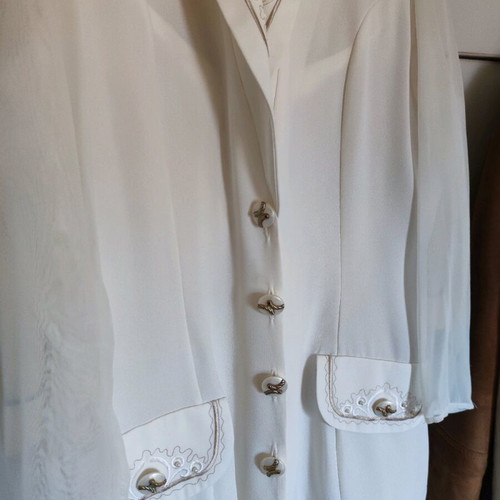 Suit like new, size L-XL