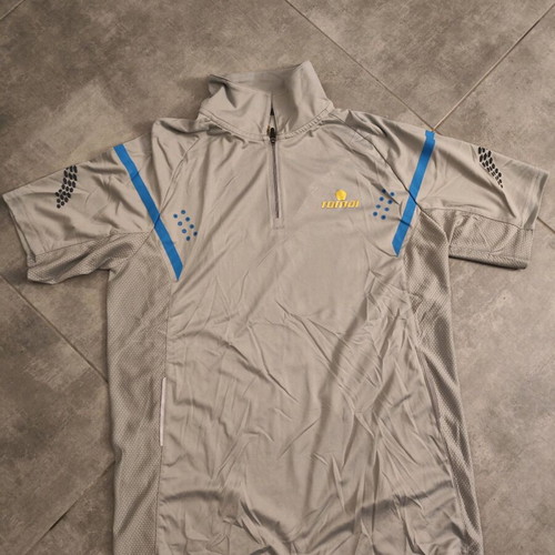 Running t-shirt gray with reflective details Medium like new