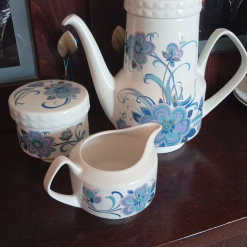 Vintage Pontesa tea set 15 pieces made in Spain 1970, like new