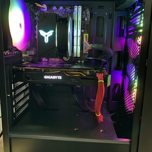 Budget Gaming PC i5 6th Gen with RX 570 4GB Like New