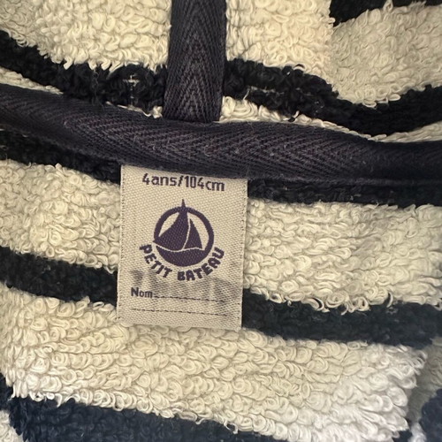 Petit Bateau bathrobe for 4 years like new, absorbent towel with hood and belt