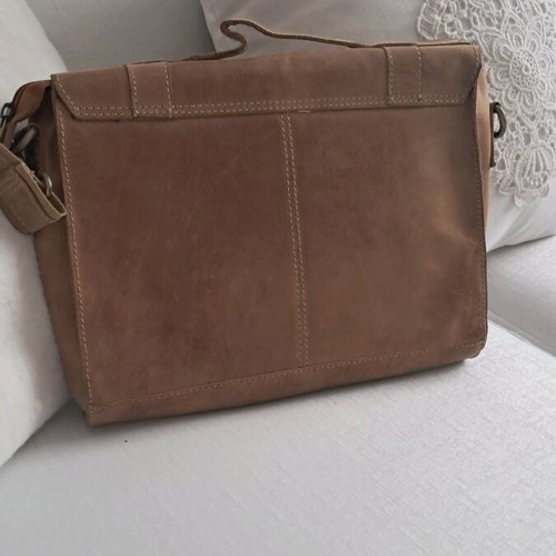 Leather crossbody bag like new, light brown with gold details